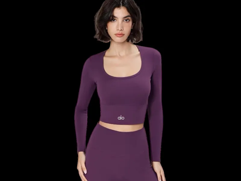 Alo Long Tee