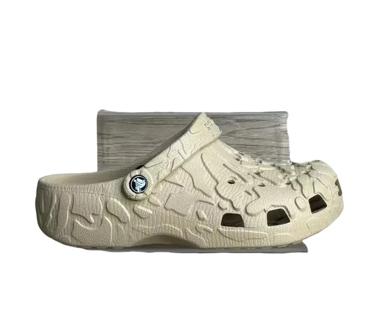 Crocs Slippers 14+ colorways [Premium Quality]